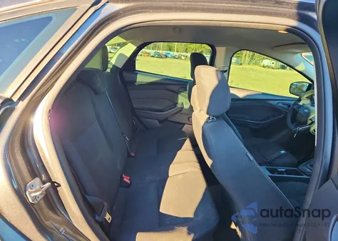 2018 Ford Focus S from USA, damaged, VIN 1FADP3E2XJL266706